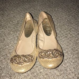 NEVER WORN Antonio Melani Flats